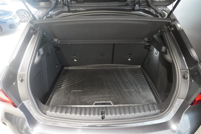 Bild 5 av BMW 118i 136hk M Sport HiFi Kamera Rattvärme LED Farthållare