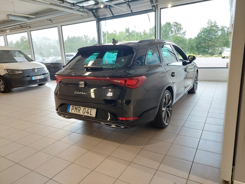 Bild 4 av SEAT León Sportstourer e-Hybrid 1.4 204 HK DSG6 FR