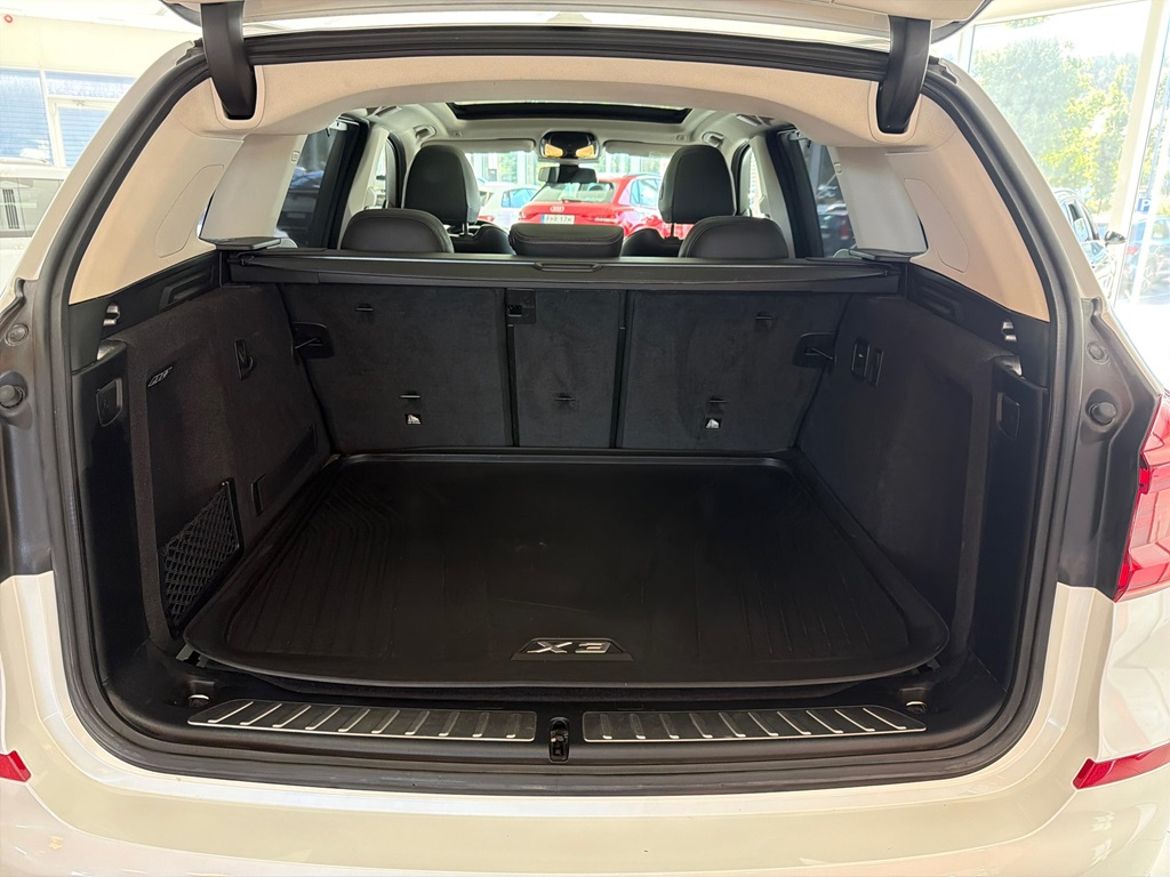 BMW BMW X3 xDrive30d — bild 21