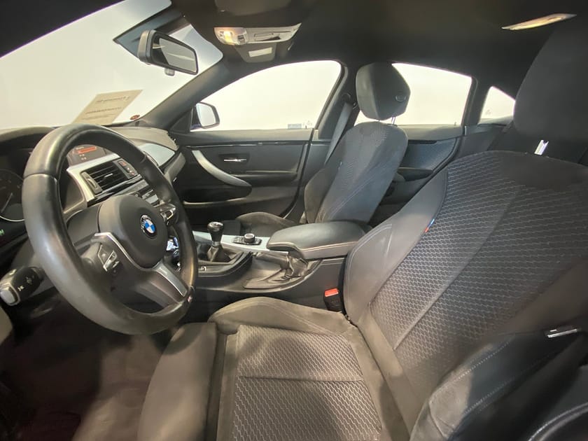 Bild 2 av BMW 428i Gran Coupé M-Sport Xenoljus Parkeringssensor bak