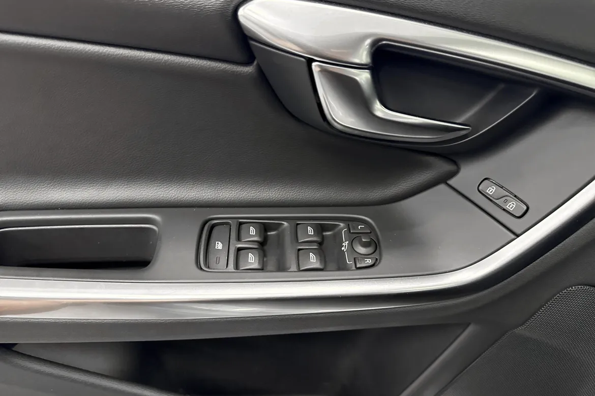 picture of a car