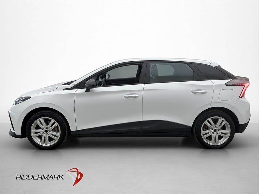 Bild 5 av MG 4 Electric Standard Range 51kWh P-sensorer Farthållare Carplay