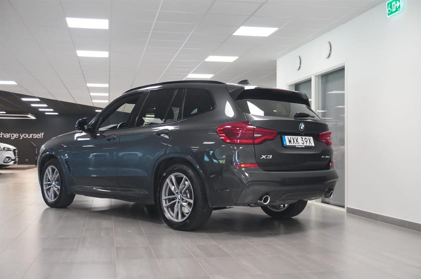 Bild 3 av BMW X3 xDrive20d xDrive 20d M-Sport LED Panorama PA Drag