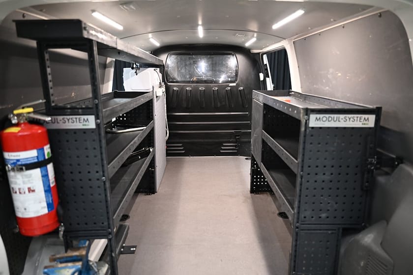 Bild 3 av Volkswagen Transporter 4Motion 150HK L2 Servicebil|Dubbeldörr|V-Inredd|SeUtr!!