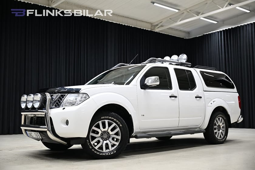 Bild 1 av Nissan Navara Dubbelhytt dCi 3.0 V6 4x4 231HK Automat|Dubbelhytt|Kåpa|RepObjekt