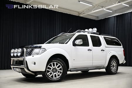 Nissan Navara Dubbelhytt dCi 3.0 V6 4x4 231HK Automat|Dubbelhytt|Kåpa|RepObjekt