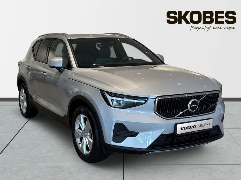 Bild 1 av Volvo XC40 B4 FWD Bensin Core