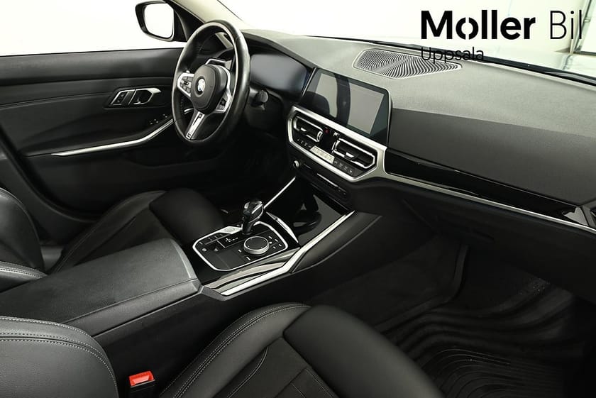 Bild 5 av BMW 330e Sedan 292HK, Sportline, Backkamera, Sportratt