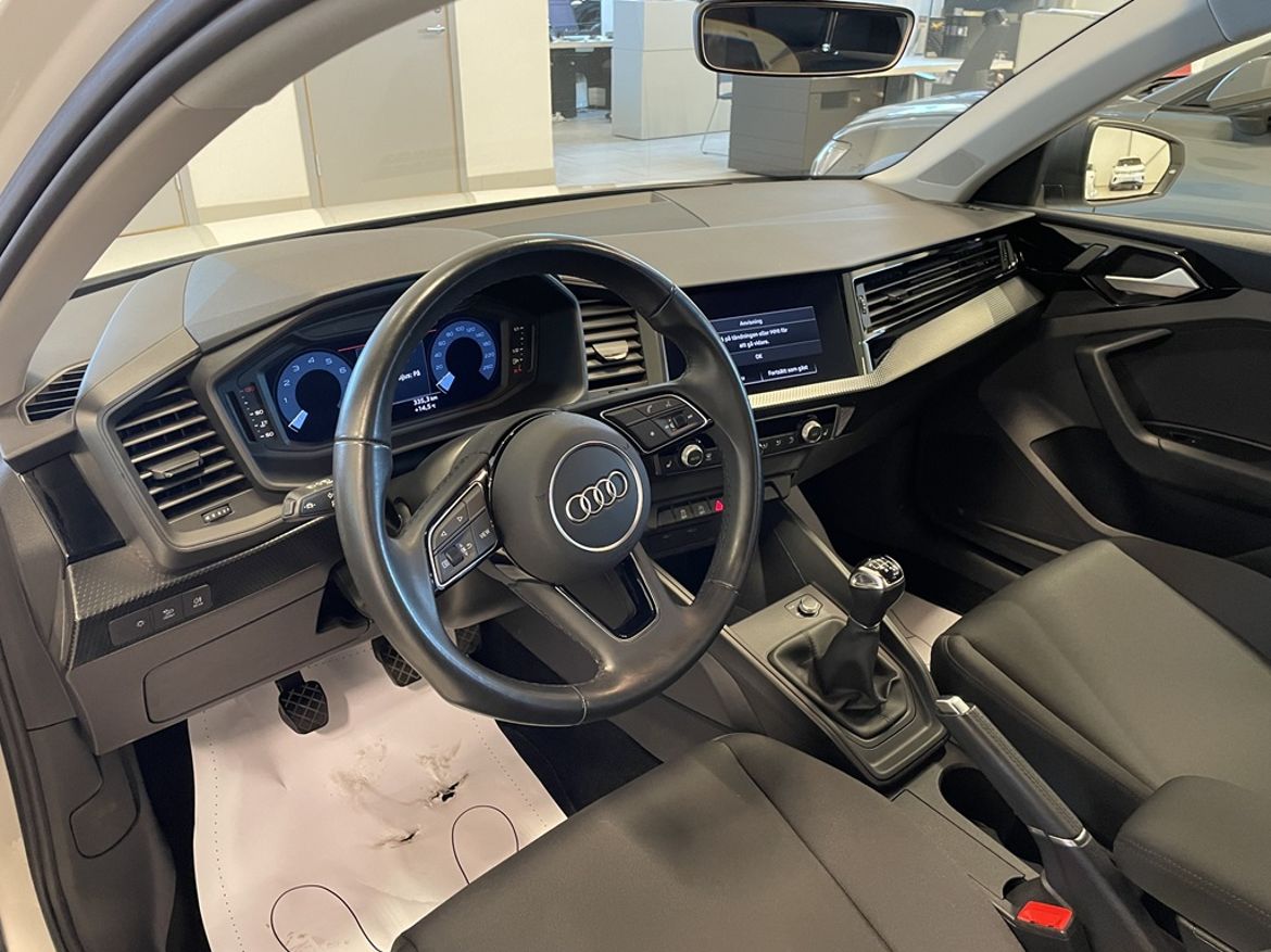 Audi Audi A1 Sportback 30 TFSI — bild 5