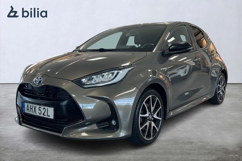Bild 1 av Toyota Yaris Hybrid 1,5 Style Delläder Keyless Nyservad