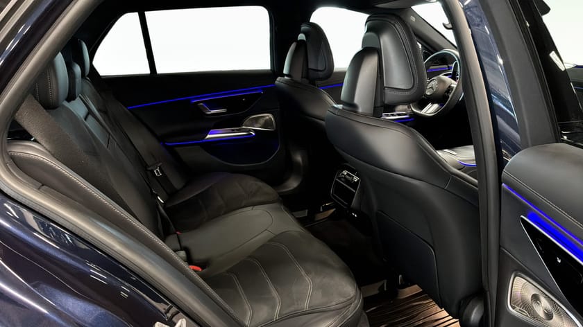 Bild 5 av Mercedes-Benz E 300 de 4MATIC T