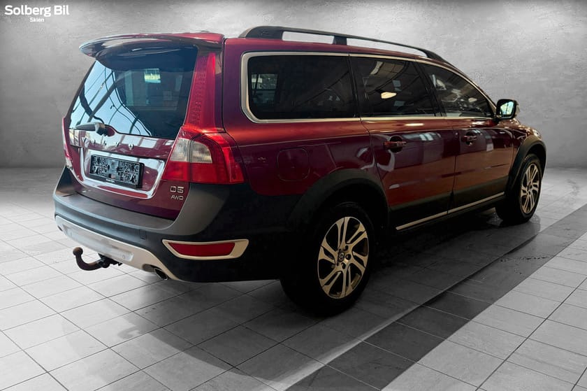 Bilde 4 av Volvo XC70 2,4 D5 215 hk Summum VARMER/SKJERMER BAK/KROK