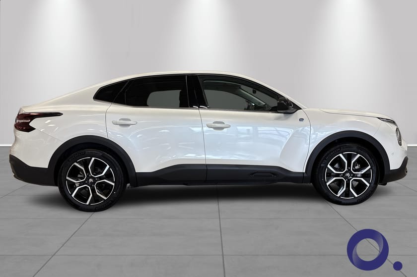 Bilde 4 av Citroën ë-C4 X - Shine Pack