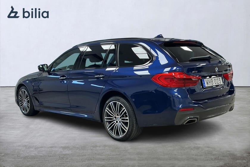 Bild 3 av BMW 520d xDrive Touring M-Sport Panorama Drag Navi