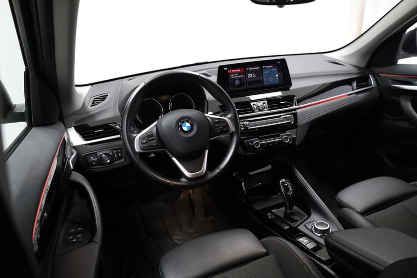 Bild 3 av BMW X1 sDrive20i Steptronic Sport line / Dragkrok
