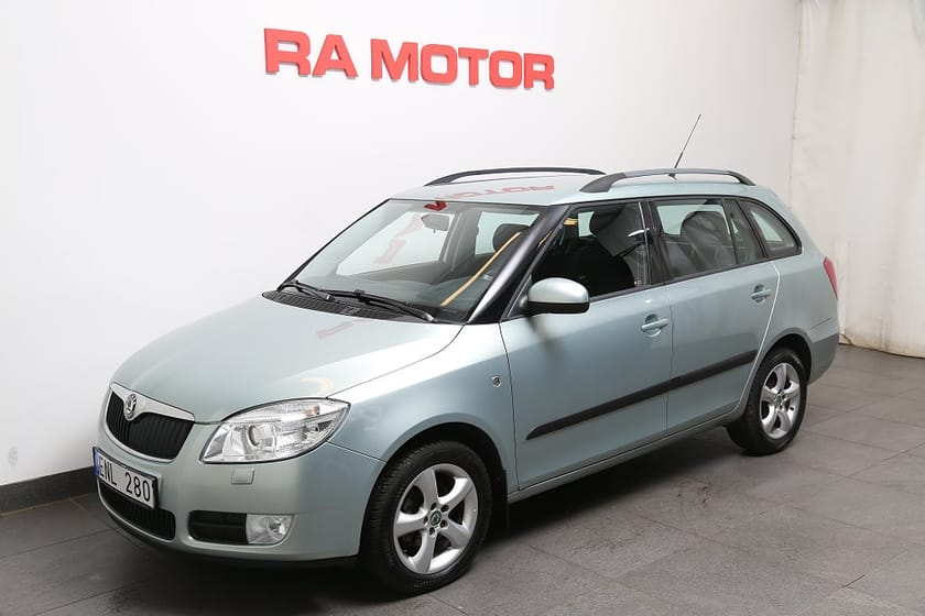 Bild 1 av Škoda Fabia Kombi Skoda 1,2 69hk l 5812mil l Nybesikt l 1ägare