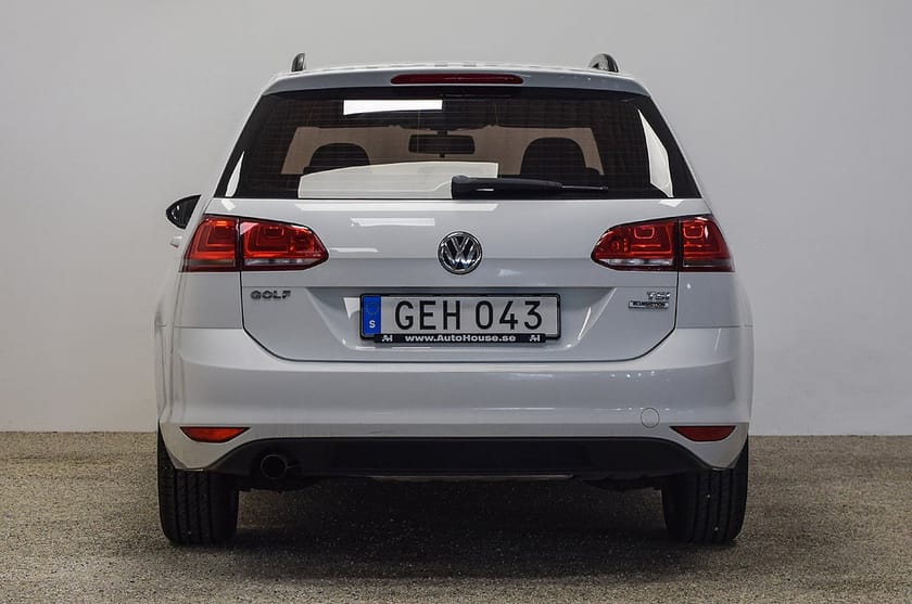 Bild 5 av Volkswagen Golf Sportscombi 1.2 TSI 110HK CarPlay Radarfart Garanti