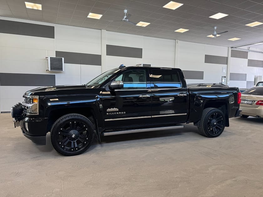 Bild 5 av Chevrolet Silverado 1500 Crew Cab 6.2 V8 E85 4WD Hydra-Matic Euro 6