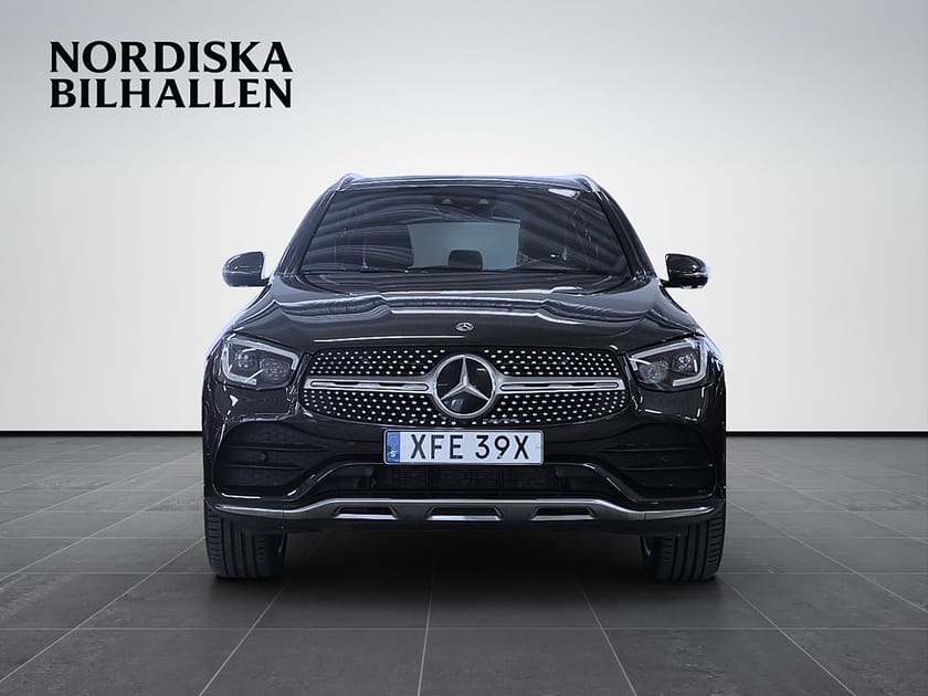 Bild 2 av Mercedes-Benz GLC 300 e 4MATIC 9G-Tronic AMG Line Burmester Pano Drag