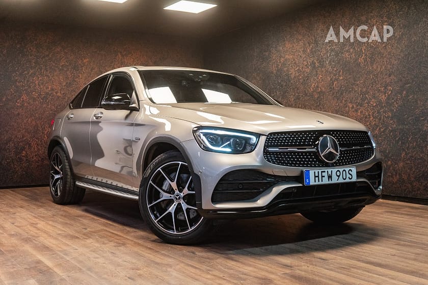 Bild 1 av Mercedes-Benz GLC 300 e Coupé 4MATIC 4M AMG | SE SPEC | Luft | Burmester | 3958 kr/mån