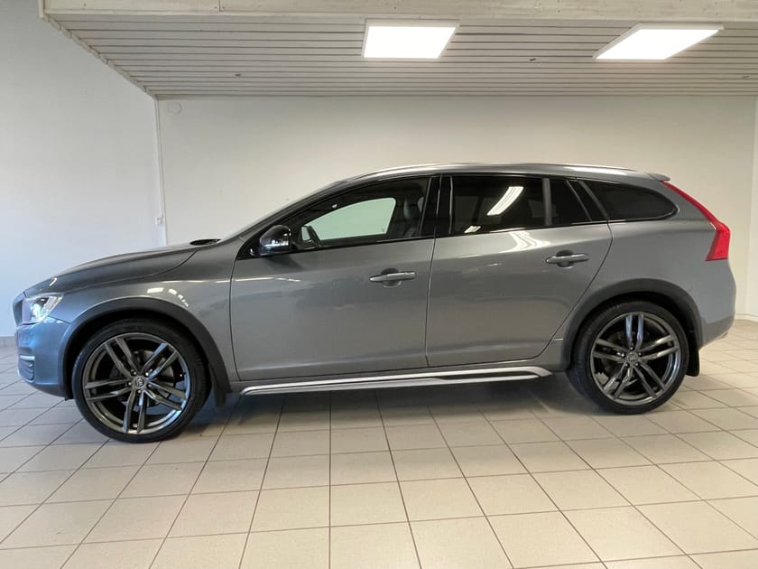Bild 2 av Volvo V60 Cross Country D4 AWD