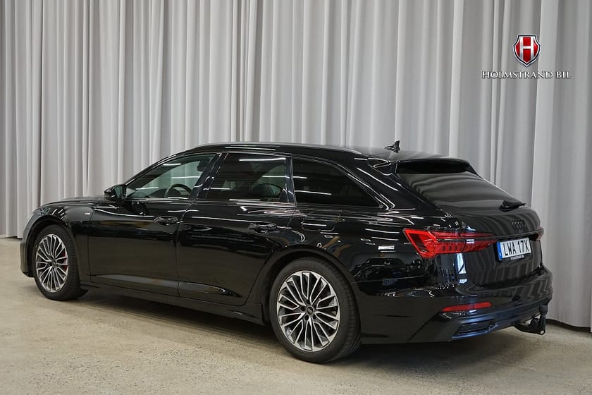 Bild 3 av Audi A6 Avant 55 TFSI e quattro S-line Svart optik Drag Kamera Matrix