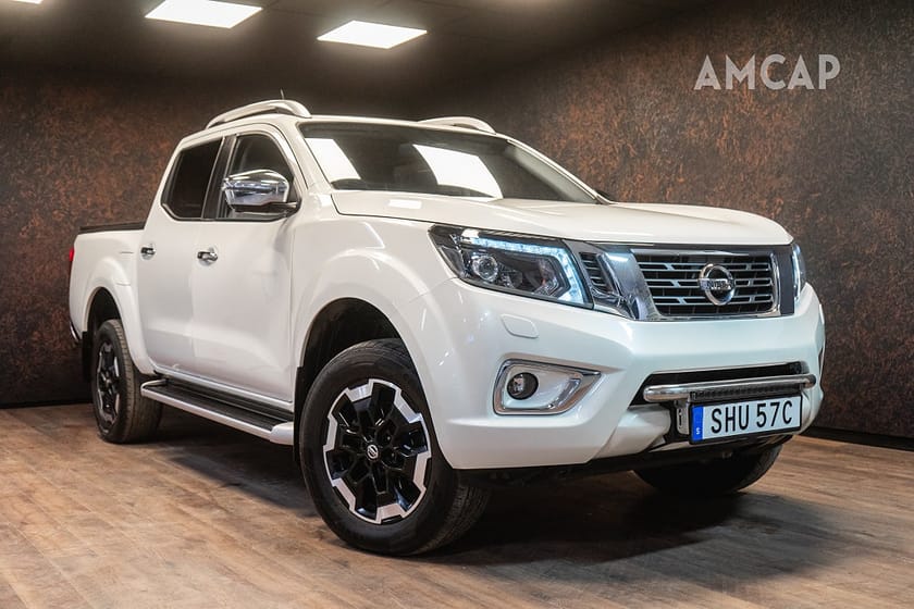 Bild 1 av Nissan Navara Dubbelhytt 2.3 dCi 4WD Tekna | MOMS | Flaklock | Diffspärr | 360