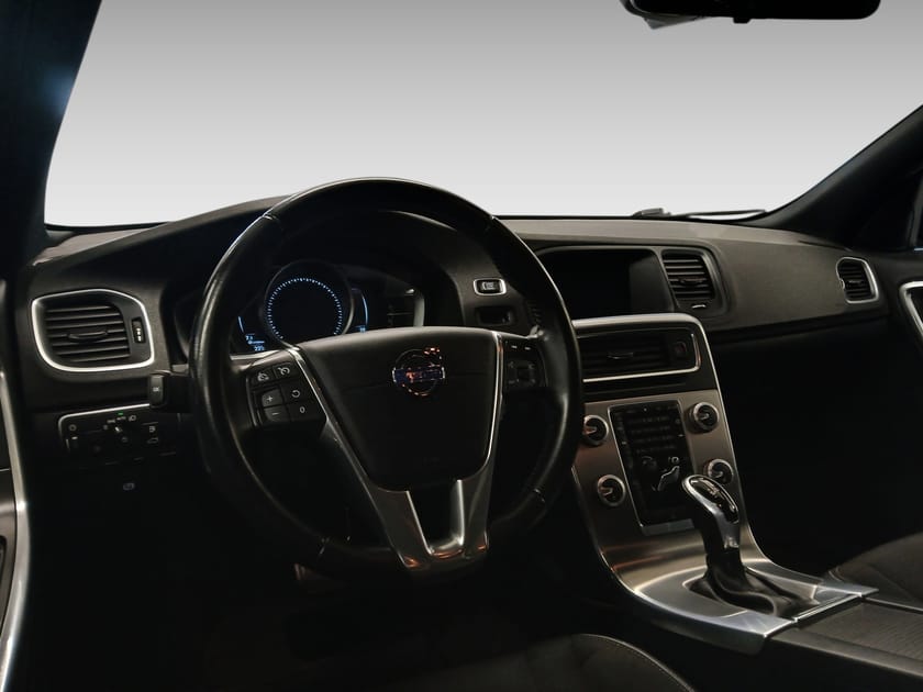 Bild 4 av Volvo V60 Cross Country D3 Momentum Business E