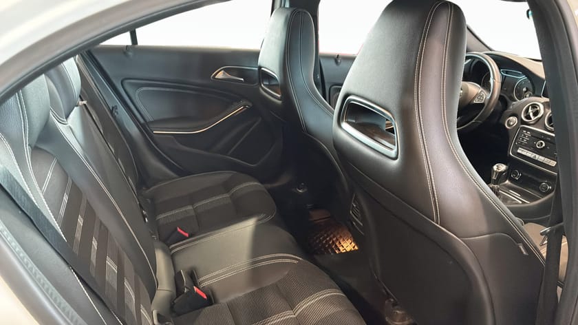 Bild 5 av Mercedes-Benz A 200 d Urban Line, Dragkrok