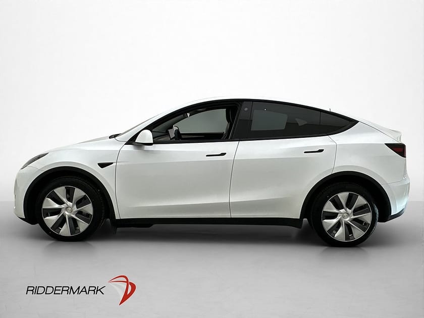 Bild 5 av Tesla Model Y Long Range AWD Värmare Autopilot  Två-Brukare