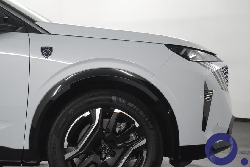 Bilde 3 av Peugeot E-5008 GT 210hk 2WD Hengerfeste