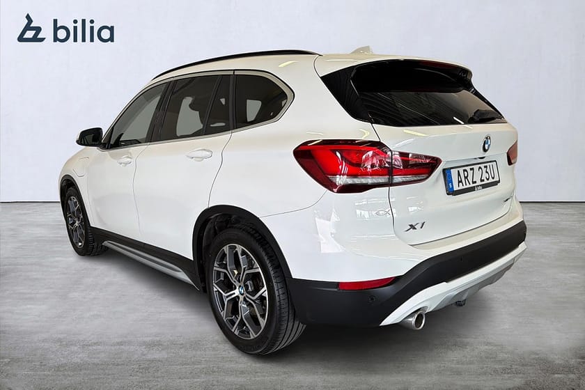 Bild 5 av BMW X1 xDrive25e xLine / Head-Up / Drag / Minnes stol / B-Kam