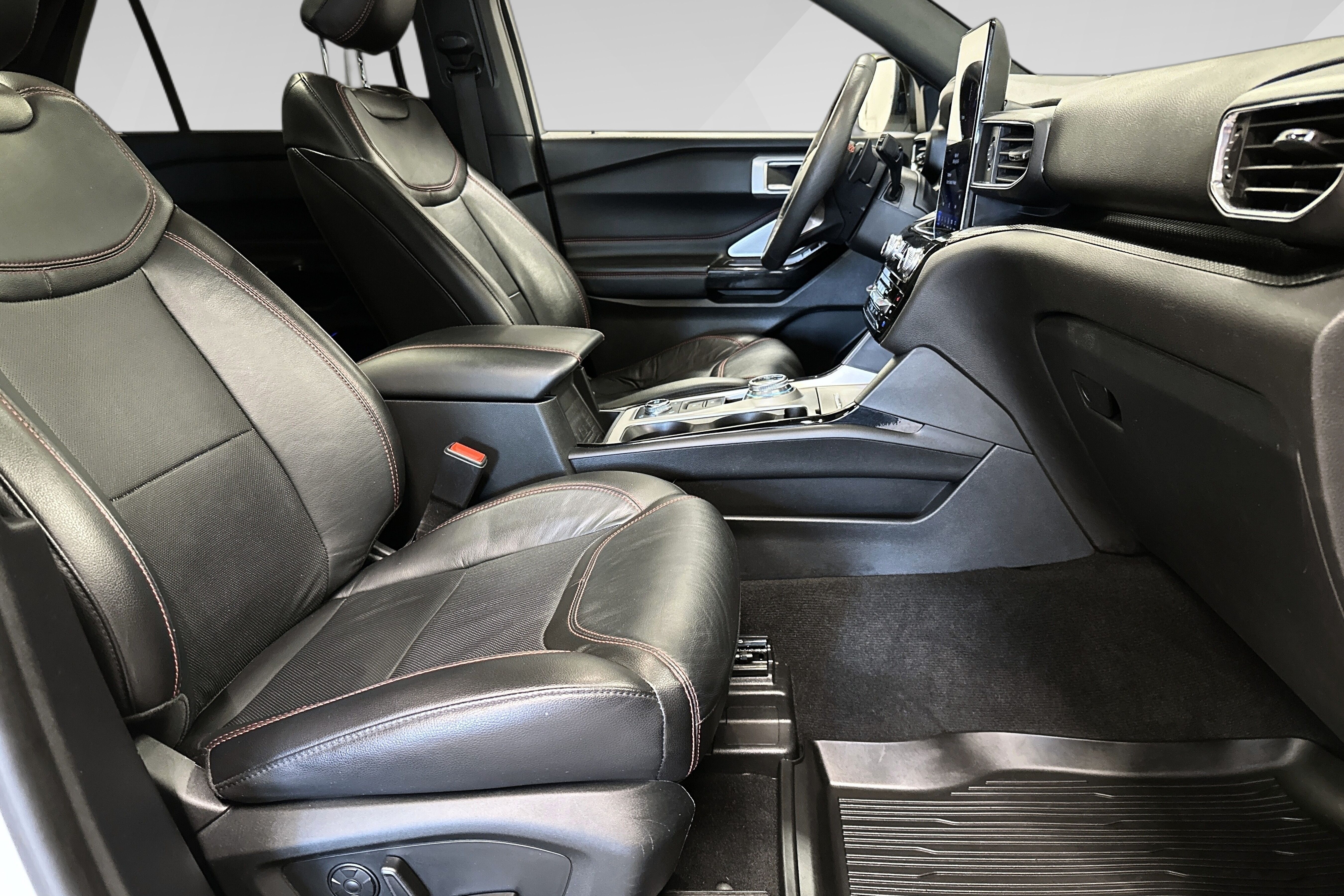 Ford Explorer Plug-In Hybrid bilde 9
