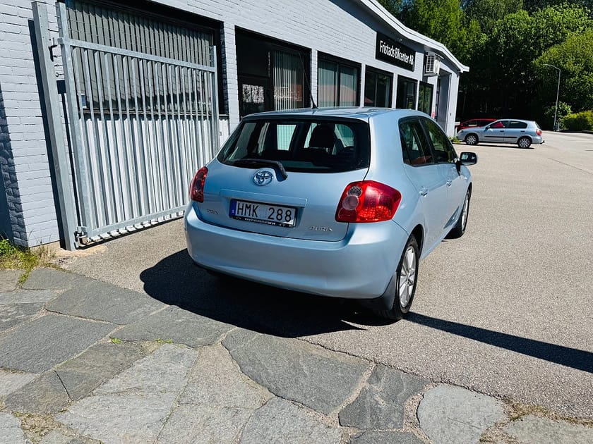 Bild 3 av Toyota Auris 1.6 124HK Dual VVT-i 5-D / 11200Mil