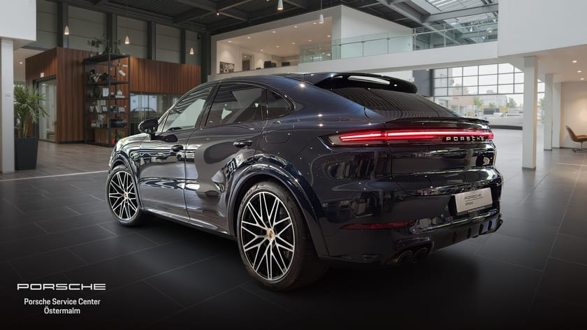 Bild 2 av Porsche Cayenne Coupé E-Hybrid 