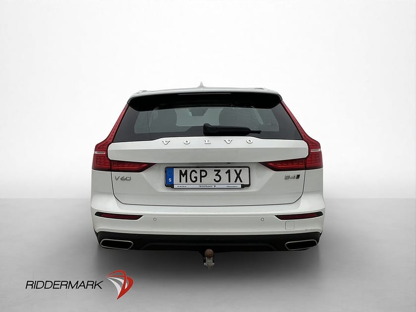 Bild 5 av Volvo V60 Cross Country B4 AWD Momentum VOC D-Värm 360° Drag