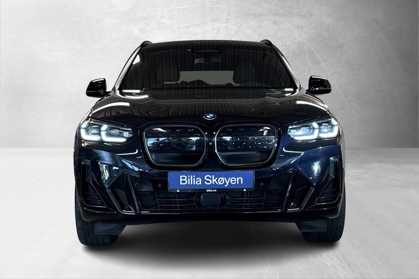 Bilde 2 av BMW iX3 Fully Charged. HK,SoltaK,head-up++