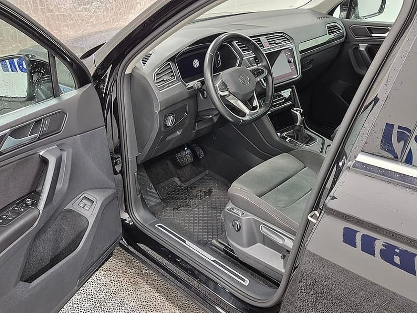 Bild 2 av Volkswagen Tiguan eHybrid