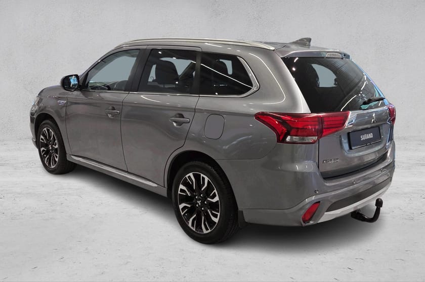 Bilde 3 av Mitsubishi Outlander PHEV INSTYLE+|4X4|Navi|ACC|Hengerfeste++
