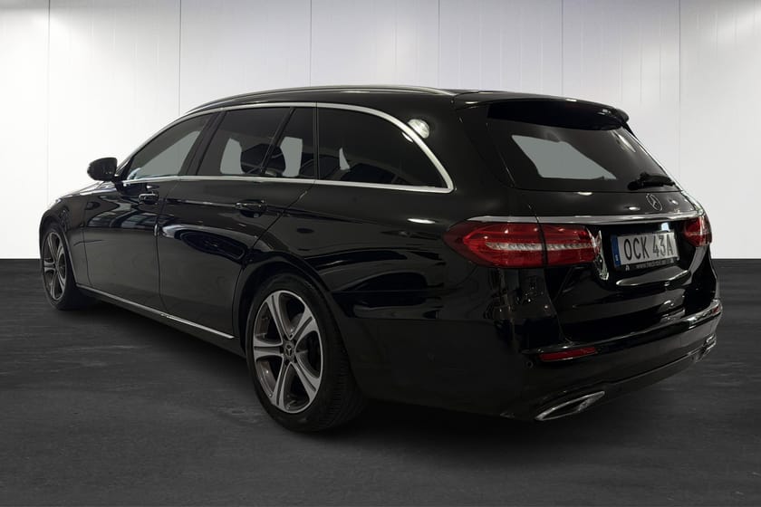 Bild 3 av Mercedes-Benz E 220 T d Avantgarde / Drag