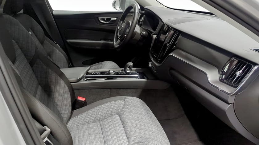 Bild 3 av Volvo XC60 Recharge T6 AWD 350hp Core