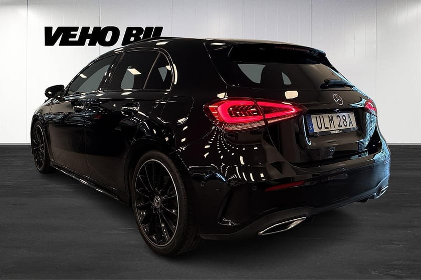 Bild 4 av Mercedes-Benz A 200 AMG Line Pano Burmester Drag Navi Kamera