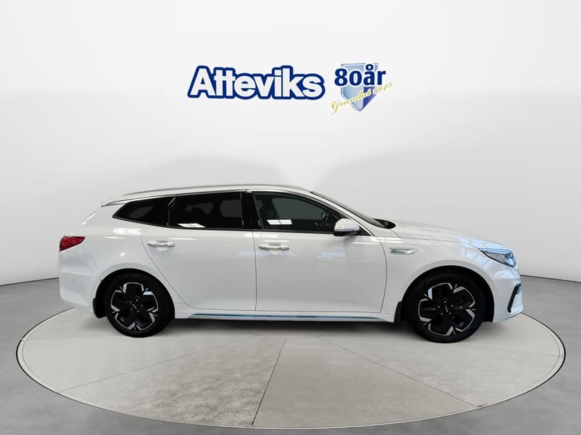 Bild 2 av Kia Optima Sport Wagon Plug-in Hybrid *Elstolar fram/Kamera/D