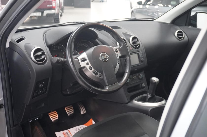 Bild 4 av Nissan Qashqai 1.6 117hk Dragkrok Panorama