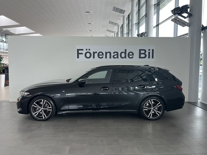 Bild 3 av BMW 320d xDrive Touring 320 M Sport Drag HiFi 18" Park Assist