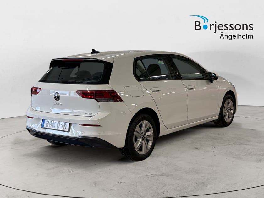 Bild 3 av Volkswagen Golf 1.0 eTSI 110 HK DSG