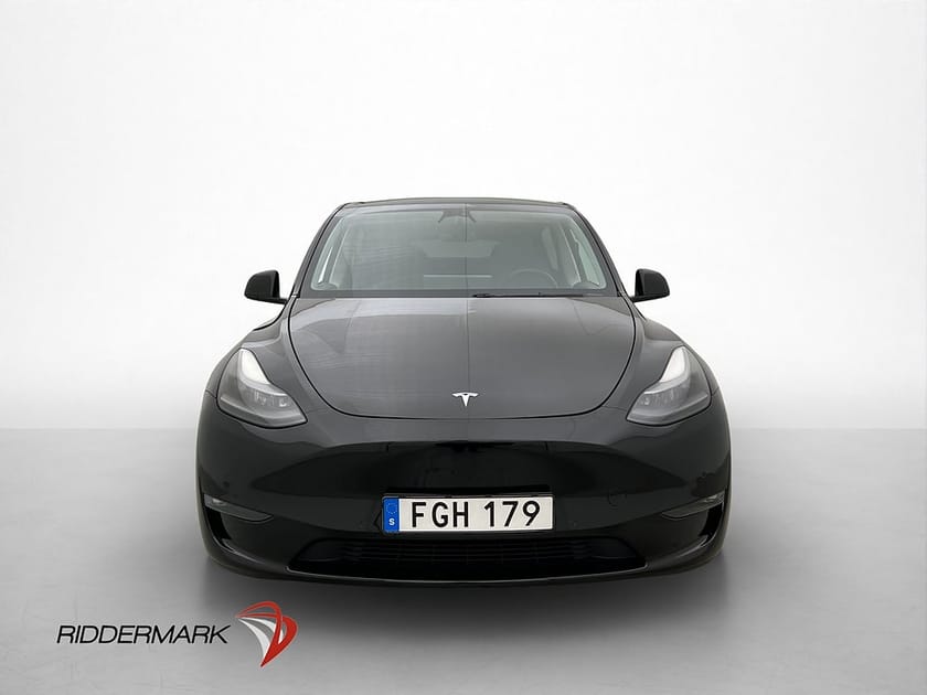 Bild 3 av Tesla Model Y Performance Autopilot Värmepump Pano