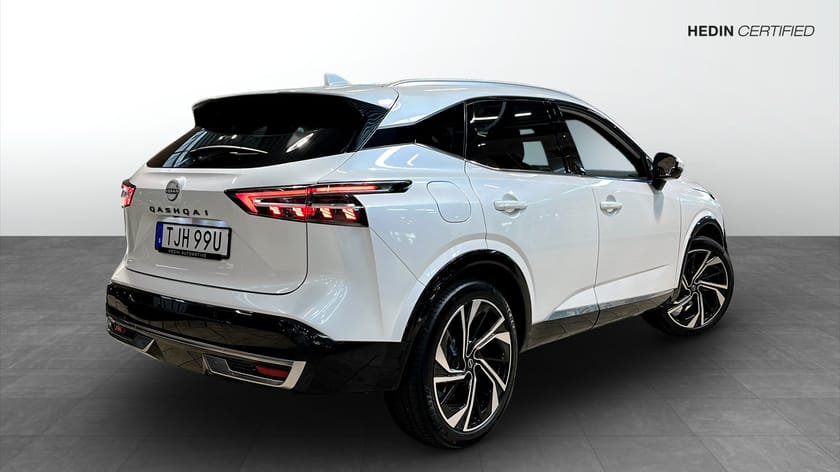Bild 2 av Nissan Qashqai MHEV Xtronic 158 Tekna+ / Demobil / 3,95% Ränta /
