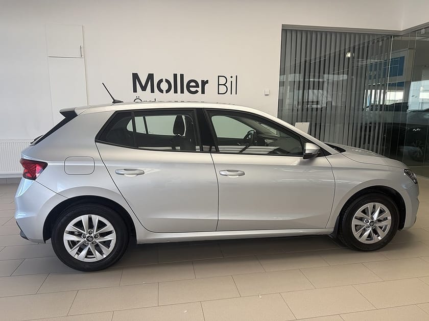 Bild 2 av Škoda Fabia Skoda 1,0 TSI 116 HK Backkamera/automat