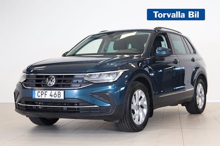 Volkswagen Tiguan 1.5 TSI AUT 150HK Värmare Dragkrok B-kamera CarPlay
